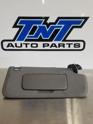 Parasol de tela gris para pasajero derecho para GMC Sierra 1500 19-23  Foto 1 de 4