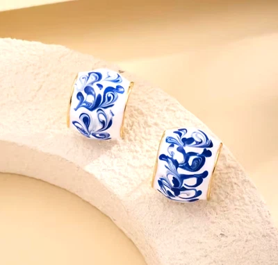 Pendientes de aro estilo porcelana azul y blanco diseño en forma de C mujer moda regalo Foto 1 de 4