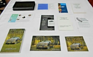 2017 RAM TRUCKS 1500,2500,3500 OWNERS MANUAL 10 PC SET w/DVD-ROM & RAM CASE  OEM - Picture 1 of 11