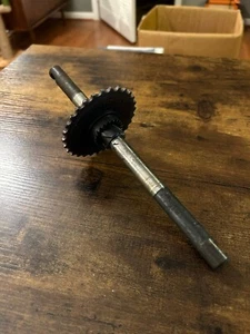 Derbi Pyramid Reed Pedal Shaft With Gear Moped Part Bottom End Internals - Bild 1 von 5