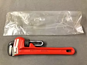 Proto 808HD Pipe Wrench, Serrated Jaws, Cast Iron, 1" Capacity, 8" OAL - Picture 1 of 3