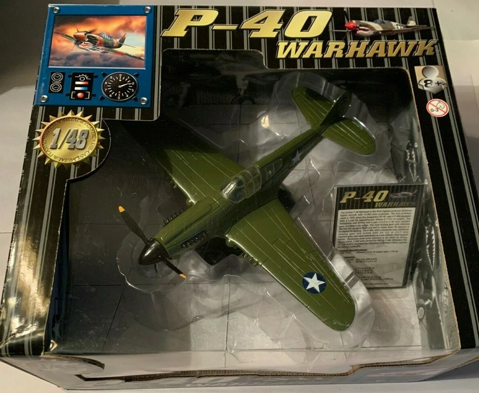 Aviones Motor Max P-40 War Hawk 1:48 #76369 Foto 1 de 4