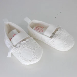 HM Baby Girl Shoes White Embroidered Christening Party Wedding Size EU 16/18 - Picture 1 of 12