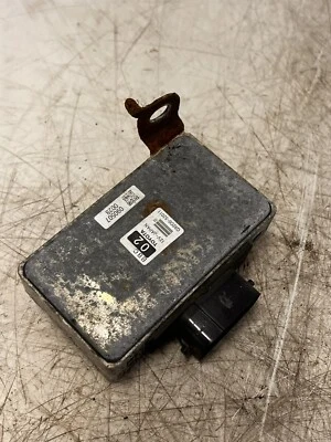 TOYOTA YARIS 2010 MÓDULO ECU CONTROL MOTOR G92C0-52011 Foto 1 de 4