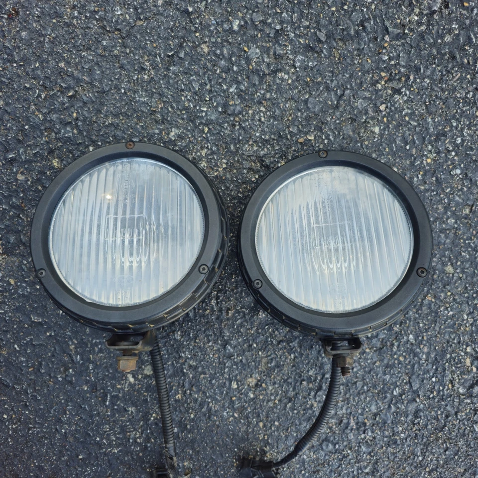 Luces antiniebla OEM para Jeep Wrangler TJ o LJ Foto 1 de 4