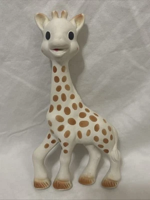 Vulli Sophie the Giraffe La Baby Natural Toy 7" Squeaky Teether - Image 1 of 3