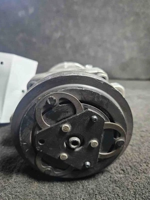 A/c Air Compressor SUZUKI GRAND VITARA 99 00 01 - Image 1 of 4