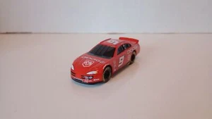 Bill Elliott 2001 Dodge Intrepid #9 1:64 National Training Center Red Race Car - Picture 1 of 7