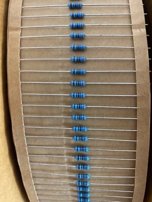 Resistencia de película metálica Xicon de 3,6 K ohmios 1 % herramienta 1/4 vatio 3k6 271-3,6 K-RC (20 piezas) 50 PPM Foto 1 de 4