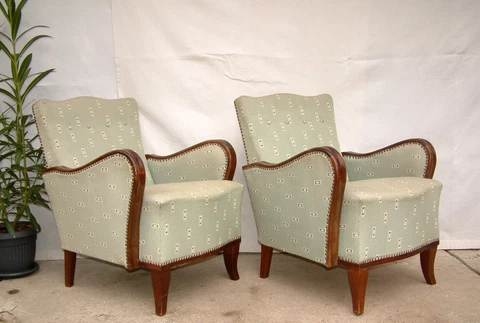 Pair of Art Deco Armchairs, Club Cocktail Chairs. Antique Vintage Halabala 1920s Cover