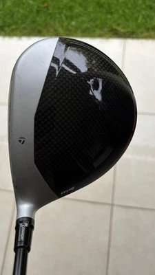 TaylorMade M4 Driver 10,5° / Schaft Fujikura Atmos RED 5 / Flex R / RH mit Haube - Bild 1 von 4