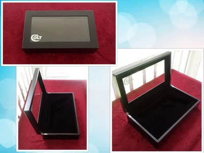 Revólver Colt Python Estuche de Presentación Caja de Exhibición Elegante Tapa de Vidrio Nuevo de Lote Antiguo Venta Foto 1 de 4