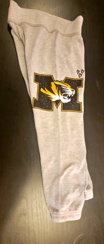 NCAA-Girls University of Missouri Tigers gray sweat pants size 9 Cover