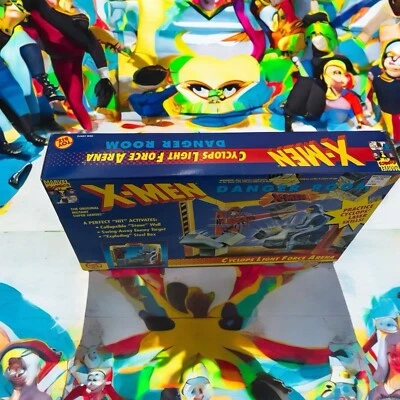 X-MEN DANGER ROOM CYCLOPS LIGHT FORCE ARENA TOY BIZ 1994 NEW TOY #3 - Image 1 of 4