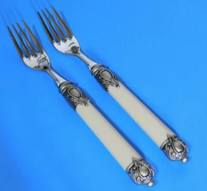 Home Essentials RENAISSANCE BONE Salad Forks Set of 2 - Picture 1 of 2