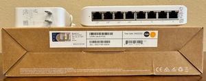 Ubiquiti USW-Lite-8-PoE Managed 8 port PoE Switch - Photo 1/3