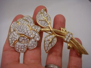 VINTAGE SIGNED NOLAN MILLER PAVE RHINESTONE GOLD ROSE FLOWER LARGE PIN BROOCH - Picture 1 of 9
