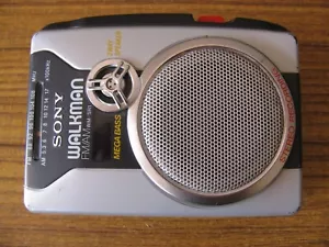 Sony WM-SR1 AM/FM Radio Cassette Recorder Walkman New Belts AM Band Won't Works - Picture 1 of 11