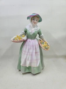 ROYAL DOULTON BONE CHINA FIGURINE “DAFFY-DOWN DILLY” 8”  MADE IN ENGLAND L09SF - Picture 1 of 12