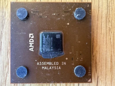 AMD Athlon XP 1600+ 1.4GHz (AX1600DMT3C) Processor - Image 1 of 2