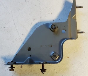 98-02 Camaro Firebird RH Side Front Bumper Headlamp Support Bracket OEM - Foto 1 di 7