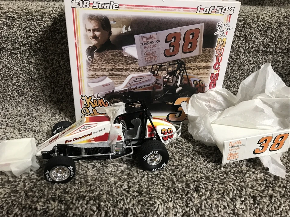 Coche Sprint 1:18 R&R 1983 Ken Schrader #38 chasis de jugador Marler música ¡Raro!! Foto 1 de 4