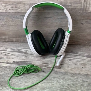Turtle Beach Recon 70X White Multiplatform Gaming Headset 3.5mm Wired Connection - Picture 1 of 7
