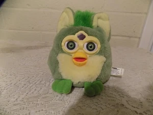 1999 Furby Buddies Green Frog Plush Bean Bag Vintage Tiger Electronics 70-700 - Picture 1 of 6