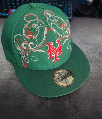 New York Mets Green Floral New Era Hat 59FIFTY - 7 5/8 - Fitted - Image 1 of 4
