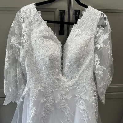 Vestido de novia blanco -NUEVO Foto 1 de 4