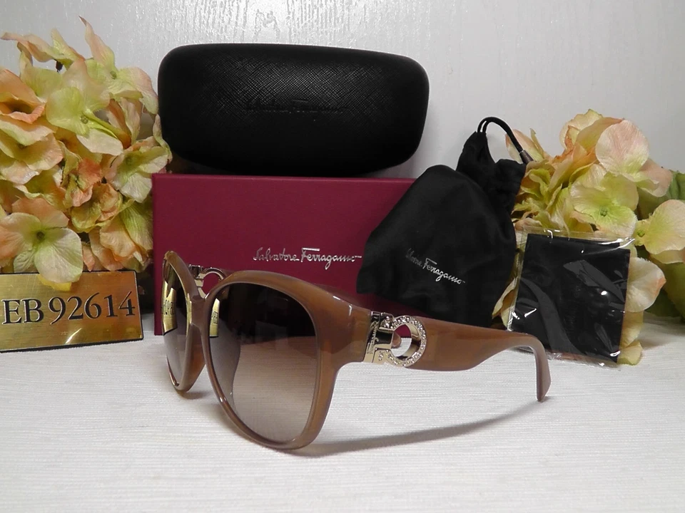 Gafas de sol Salvatore Ferragamo SF851SRK redondo ópalo rosa/cristales/marco dorado Foto 1 de 4