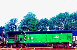 ORIGINAL KODACHROME SLIDE BURLINGTON NORTHERN B30-7A #4006 CHAFFE NOVEMBER 1983 - Picture 1 of 1