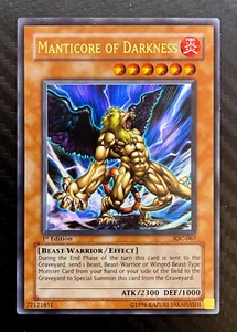 YUGIOH • Manticore of Darkness IOC-067 ULTRA RARE KARTE 2004 1.Auflage NM - Bild 1 von 2