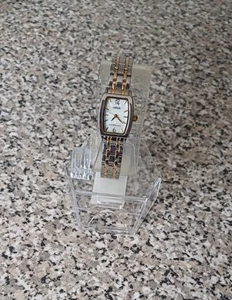 Lorus Ladies V501-X400 Quartz Watch Gold & Silver, New battery, 20x24mm, Tested - Picture 1 of 8