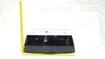 Заднее стекло 2011 2014 Cadillac Escalade от оригинального производителя немного изношено краской - Изображение 1 из 4