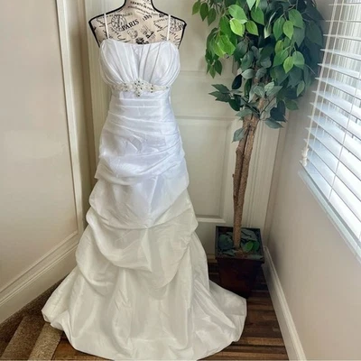 Destiny Bridal Ruched Sweetheart Embellished Pick-Up Wedding Gown White Sz 12 - Image 1 of 4