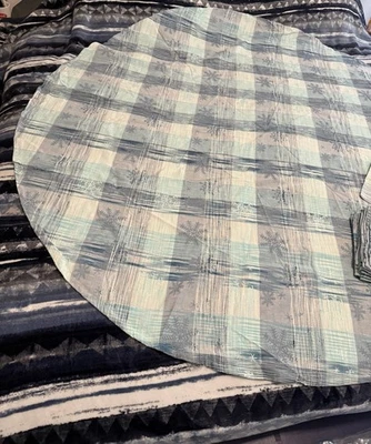 Lot/Set 70" Round Tablecloth 8, 18" Napkins Winter Snowflake Blue Plaid Cotton - Image 1 of 4