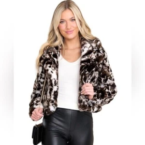 Band Of The Free Wildcat Faux Fur Jacket - Size Medium NWT - Picture 1 of 6