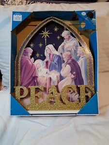 Schöne Weihnachtskrippe Weihnachtszeit LED beleuchtete Deko - Bild 1 von 3