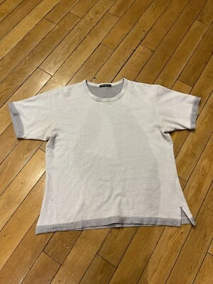 Camiseta masculina Issey Miyake tecida média - Imagem 1 de 4