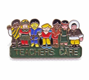 Prendedor de solapa vintage para el cuidado de maestros The Pin Hombre niños multiculturales - Imagen 1 de 7