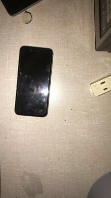 Apple iPhone 6 - 32GB - Space Gray (Straight Talk) A1549 (CDMA + GSM) - Image 1 of 2