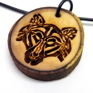 Collar Colgante Madera Lobo Celta, Collar Madera Fenrir Cara Lobo Abstracto  - Imagen 1 de 7