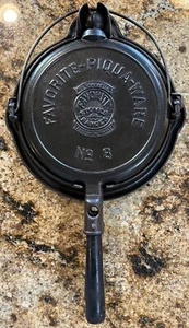 Vintage Lieblings Piqua Ware Gusseisen #8 Waffeleisen Sunrise Logo niedriger Sockel WOW! - Bild 1 von 18