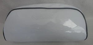 C.O. BIGELOW WHITE FAUX PATENT MAKEUP/COSMETICS BAG NWT - Foto 1 di 5