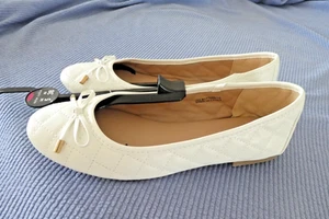 Ladies New Look White Ballet/Flat Shoes Size 5 NEW - Picture 1 of 5