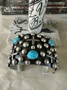 Ronnie V Willie Sterling Silver Navajo Handmade Turquoise Wide Cuff Bracelet - Picture 1 of 8