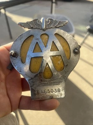 VINTAGE AA CHROME CAR BADGE REFERENCE: 6A65036 - Image 1 of 4