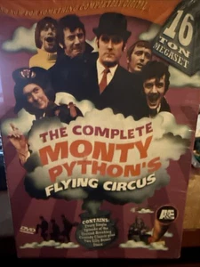 Neu versiegelt Der komplette Monty Pythons fliegender Zirkus 16 Tonnen Megaset DVD Box Set - Bild 1 von 3