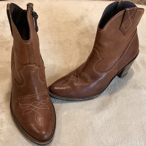 Paul Green Munchen Italian Leather mid-calf boots, UK Size 4.5, US 7, EU 37.5 - Picture 1 of 12